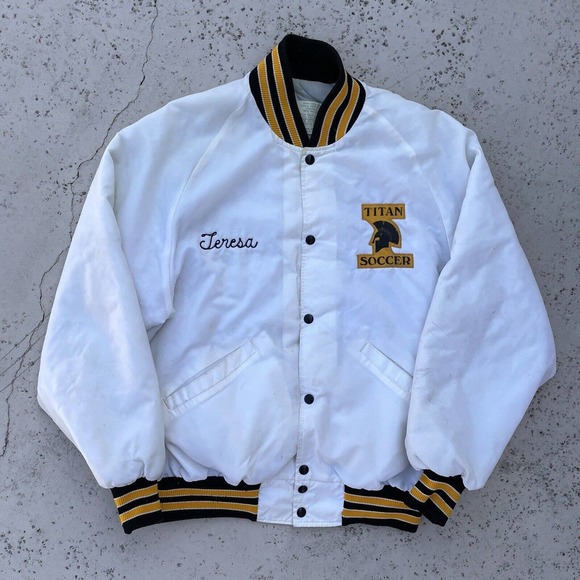Vintage 80s Osh Kosh University of Wisconsin Titan Soccer Varsity Jacket Large - Picture 2 of 9